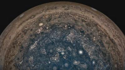 Xploration Outer Space