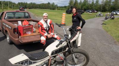 Filles de moto