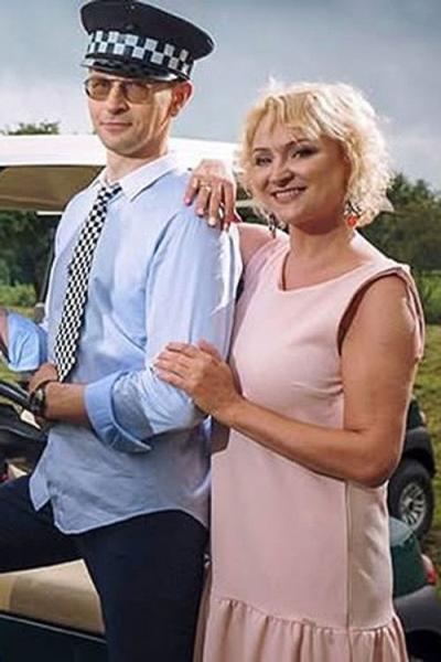 Moterys meluoja geriau filmas online