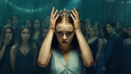 Carrie filmas žiurėti online