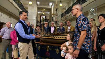 Antiques Roadshow
