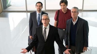 Metusi koledžą: Elizabet Holmes apgaulės istorija