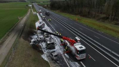 100 jours avec les dépanneurs de l'autoroute