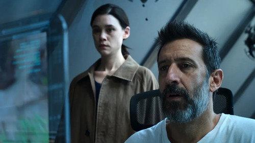 Futuro desierto filmas žiurėti online