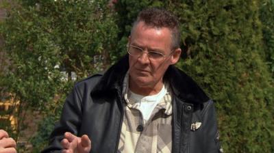 Mr. Frank Visser doet Uitspraak