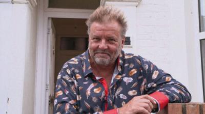 Homes Under the Hammer