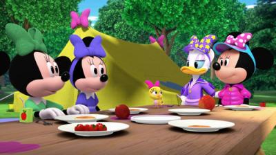 Minnie's Bow-Toons