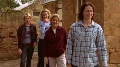 McLeod's Daughters