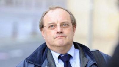 Faites entrer l'accusé