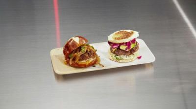 Cutthroat Kitchen: Knives Out