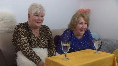 Gogglebox. Przed telewizorem.