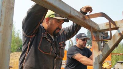 Gold Rush: Mine Rescue with Freddy & Juan