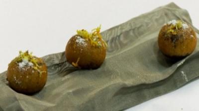 Anthony Bourdain: No Reservations