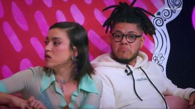 Tinder Apresenta: MTV Beija Sapo