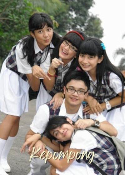 Kepompong filmas online