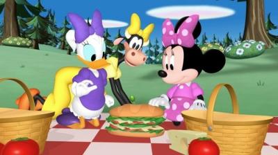 Minnie's Bow-Toons