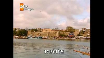 Parmaklıklar Ardında
