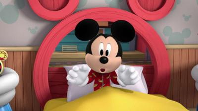 Mickey Mouse: Hot Diggity Dog Tales