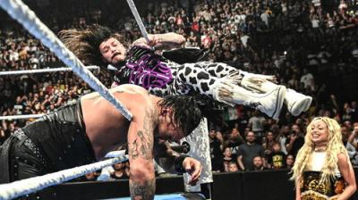WWE Friday Night SmackDown