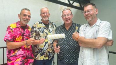 Bargain-Loving Brits in the Sun